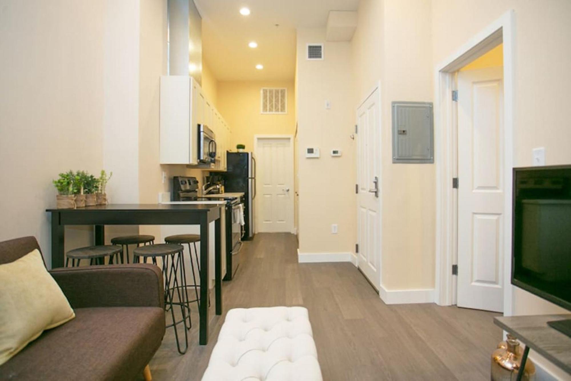 Downtown Loft Walk Anywhere Ideal For Nurses Apartamento *